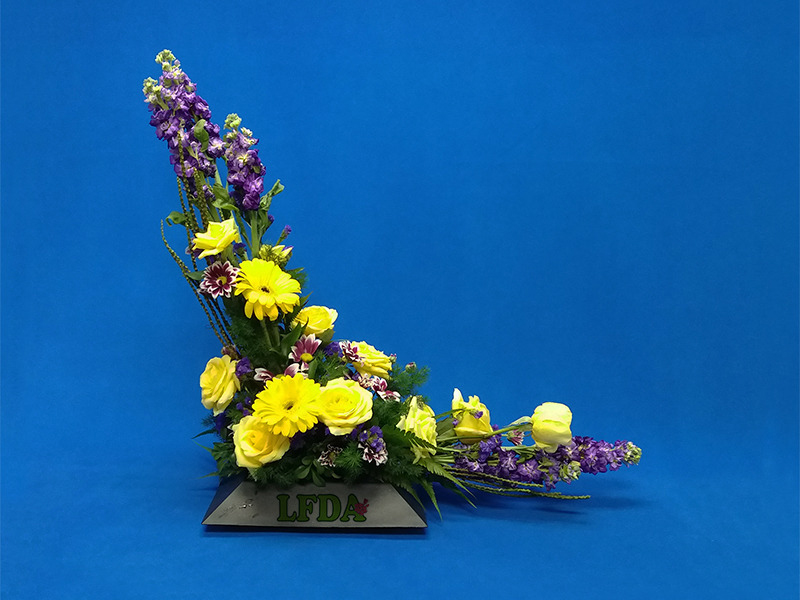 Welcome to Lee Flower Design Academy ( 018 )