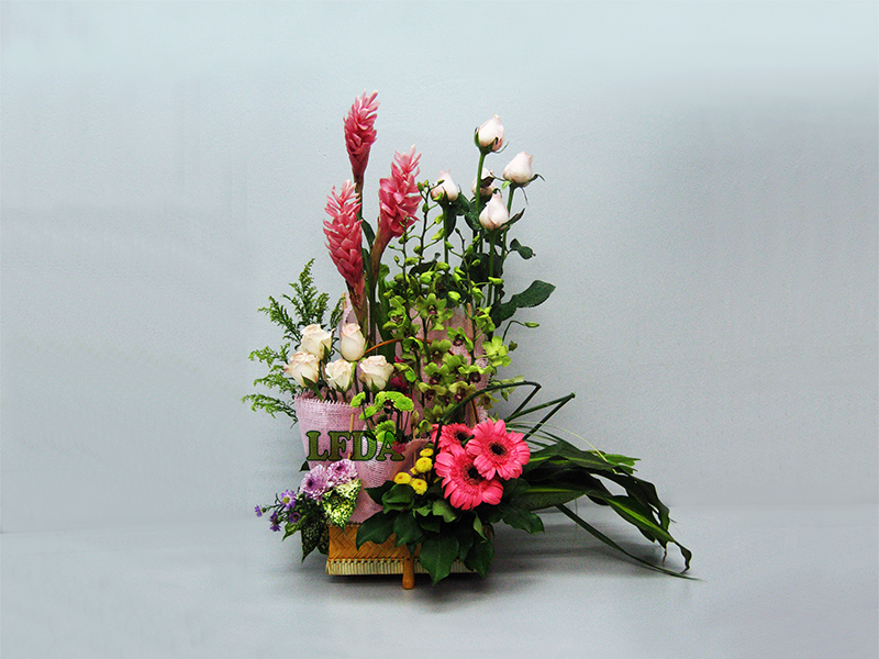 Welcome to Lee Flower Design Academy ( 048 )